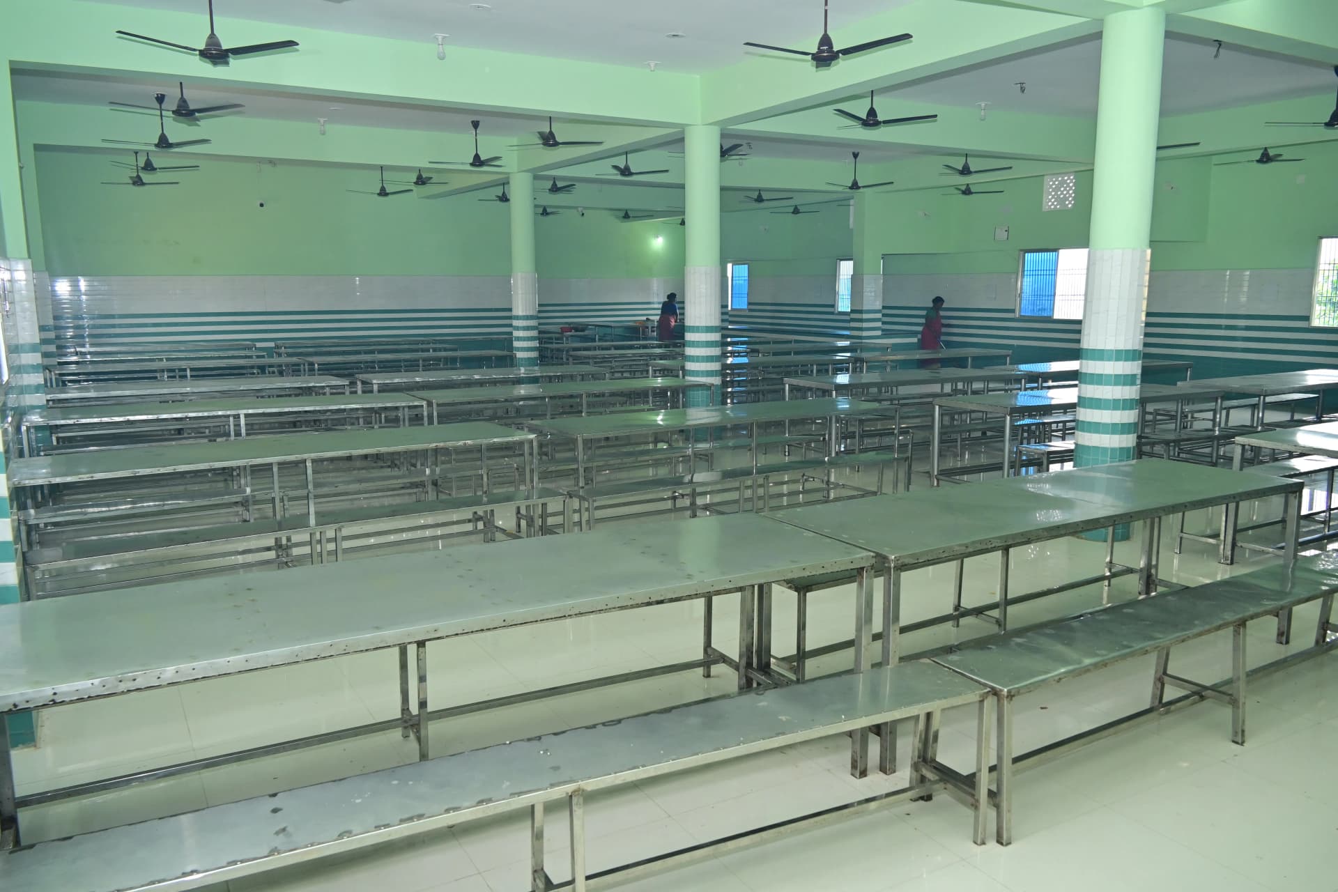 Hygienic Hostel Mess
